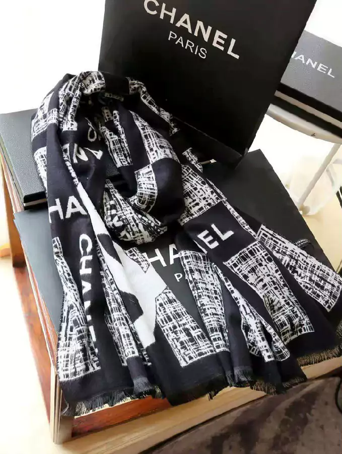 muffler chanel リバーシブル